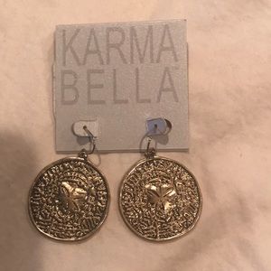 NWT Karma Bella Earrings!💖
